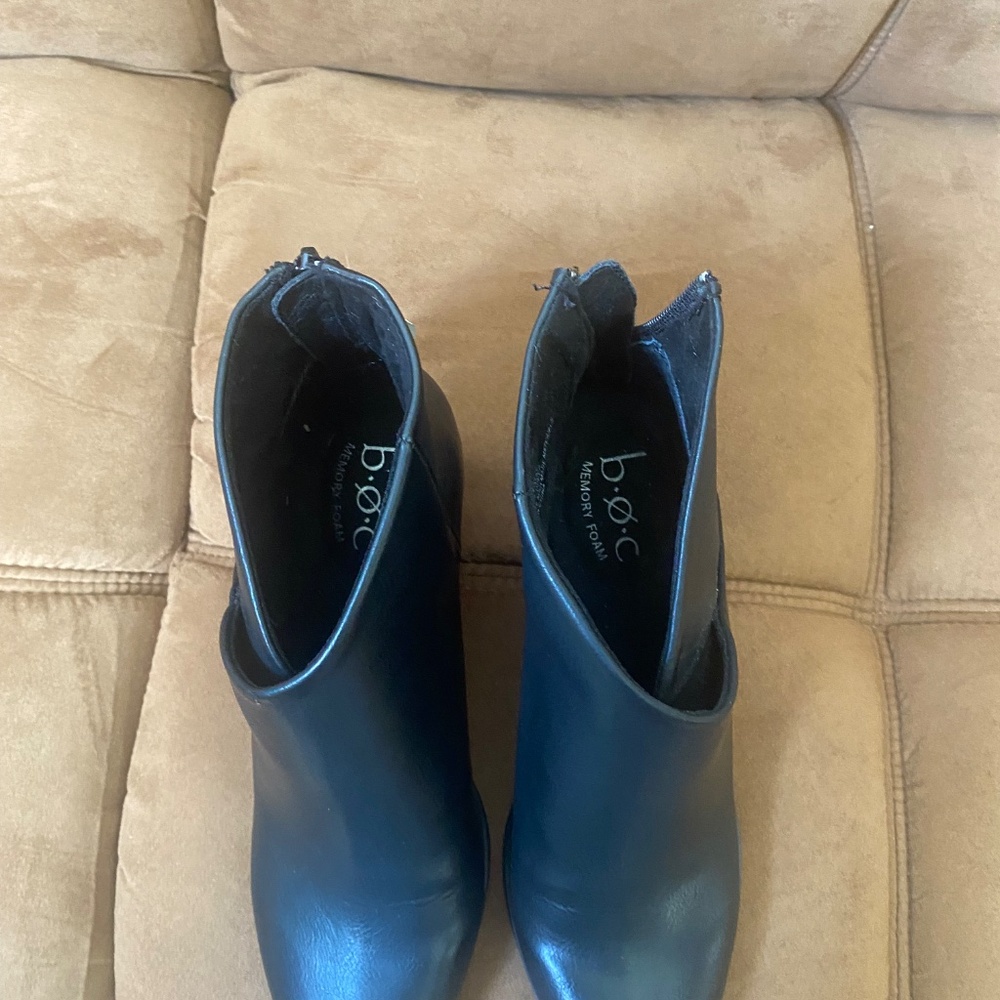 Women's boots - Picture 2 of 2